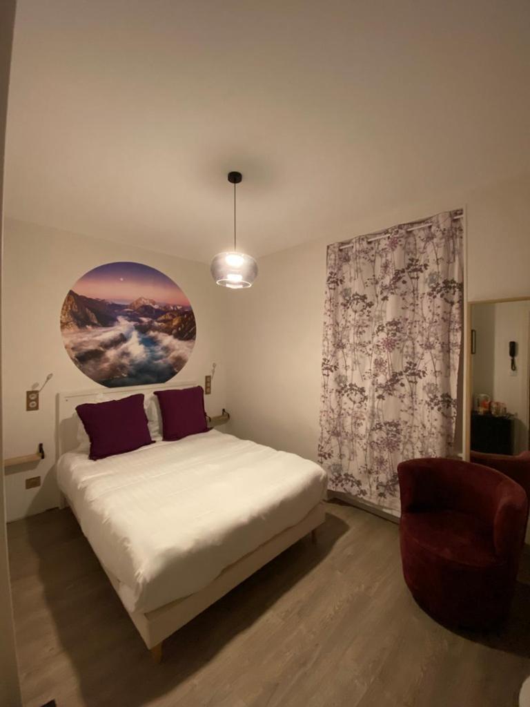 Hotel La Bonne Hotesse Chambon-sur-Lac Eksteriør bilde